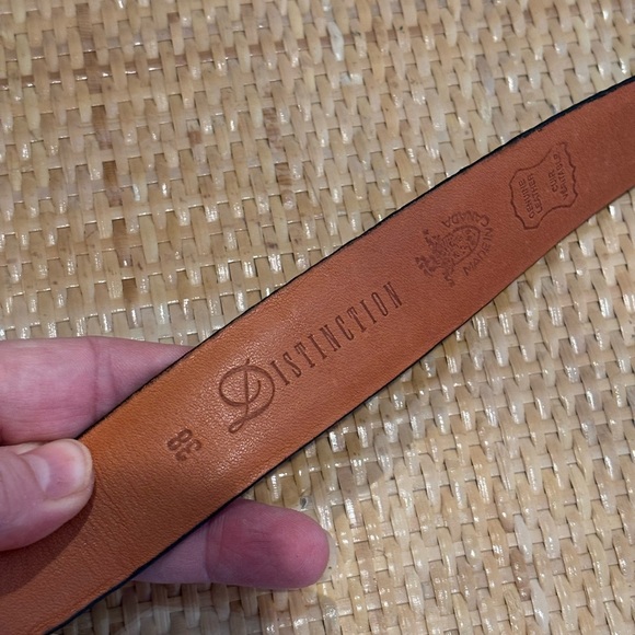 Distinction men’s black leather belt made in Canada new without tags! - Picture 3 of 7